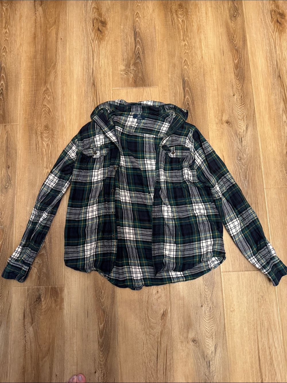 Women’s Green Plaid Hooded Flannel Shirt